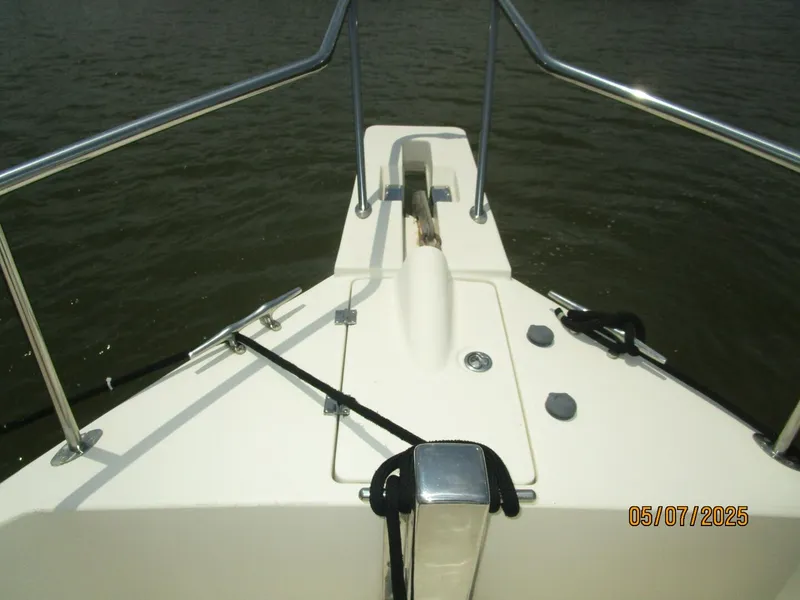 Slide: The Image of 34' Mainship anchor windlass1 - 5297585