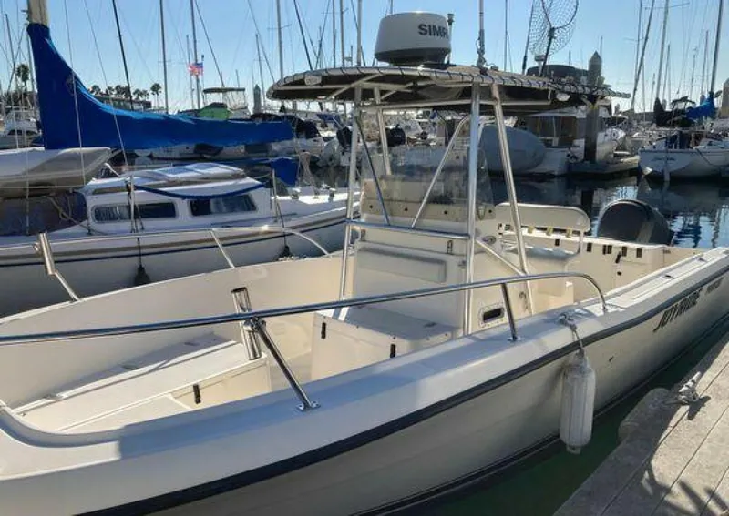 Slide: The Image of Pursuit 2470 Center Console 2003 - 5297556