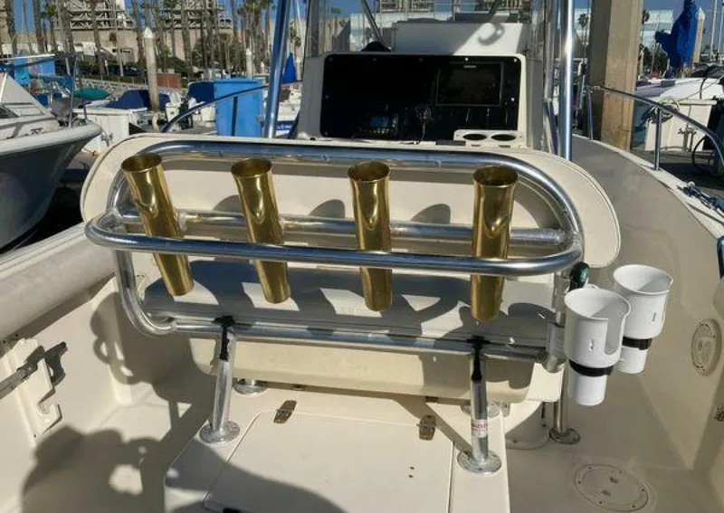 Slide: The Image of Pursuit 2470 Center Console 2003 - 5297569