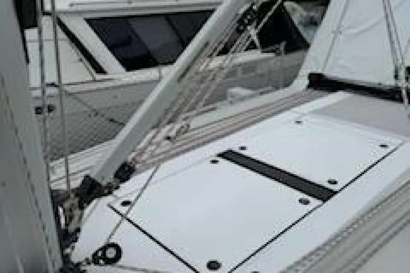 Slide: The Image of Catalina 425 2019 - 5297872