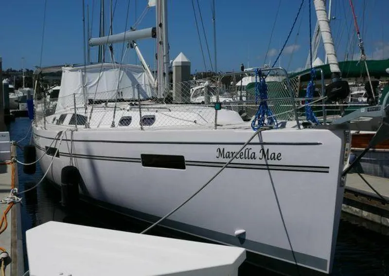 Slide: The Image of Catalina 425 2019 - 5297880