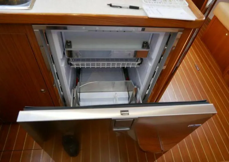 Slide: The Image of Catalina 425 2019 - 5297887