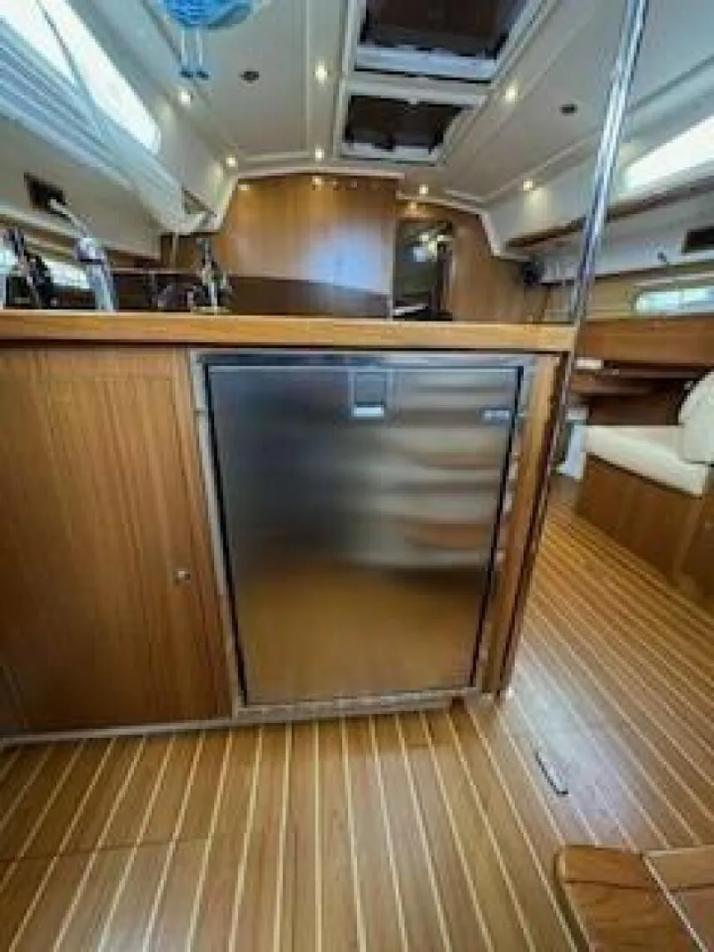 Slide: The Image of Catalina 425 2019 - 5297888