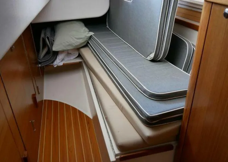 Slide: The Image of Catalina 425 2019 - 5297908