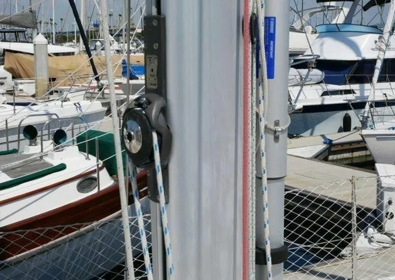 Slide: The Image of Catalina 425 2019 - 5297867