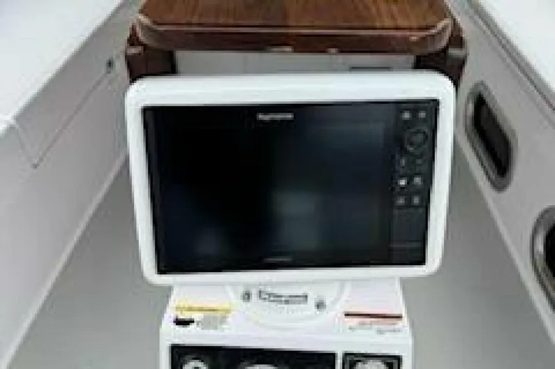 Slide: The Image of Catalina 425 2019 - 5297923