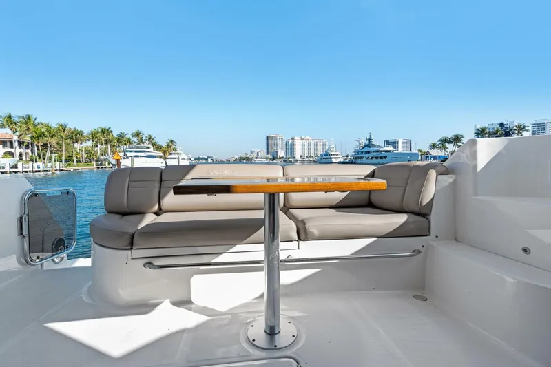 Slide: The Image of Sea Ray 510 Fly 2014 - 5926023