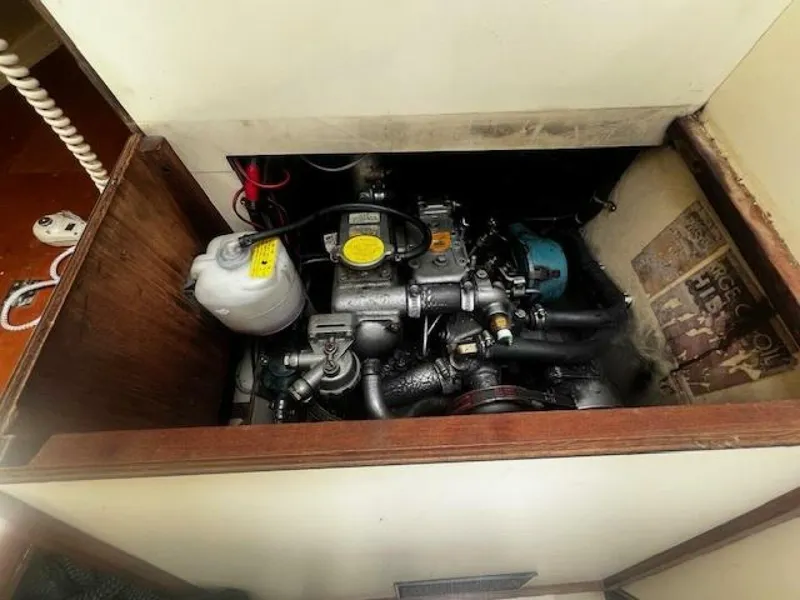 Slide: The Image of Pearson 303 Sloop 1983 - 5298980