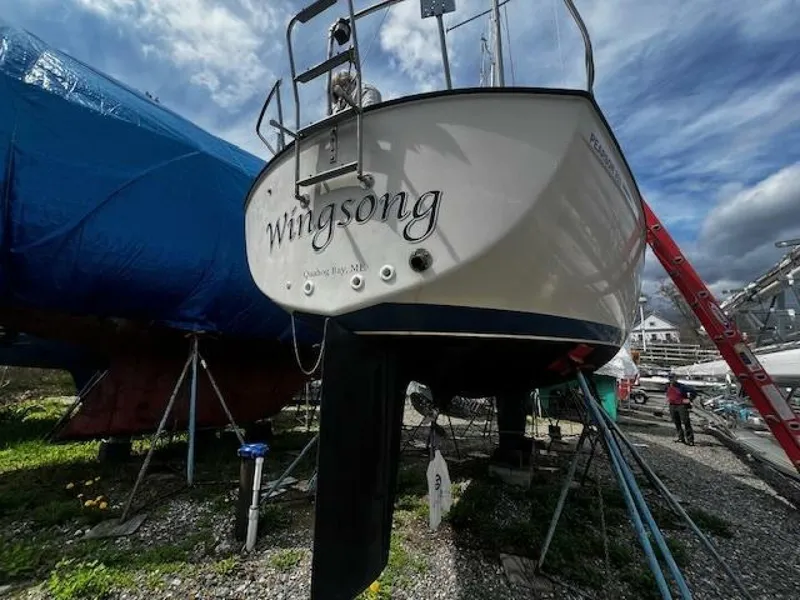 Slide: The Image of Pearson 303 Sloop 1983 - 5298918