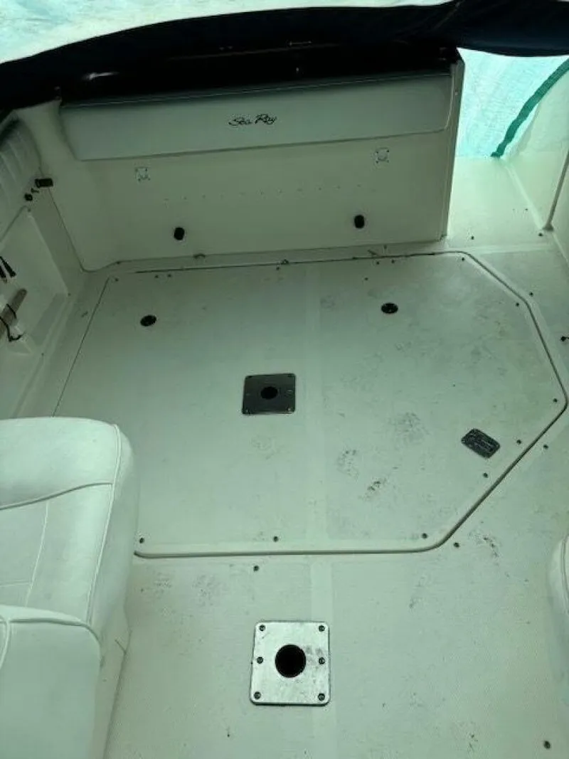 Slide: The Image of Sea Ray 27 2007 - 5300899