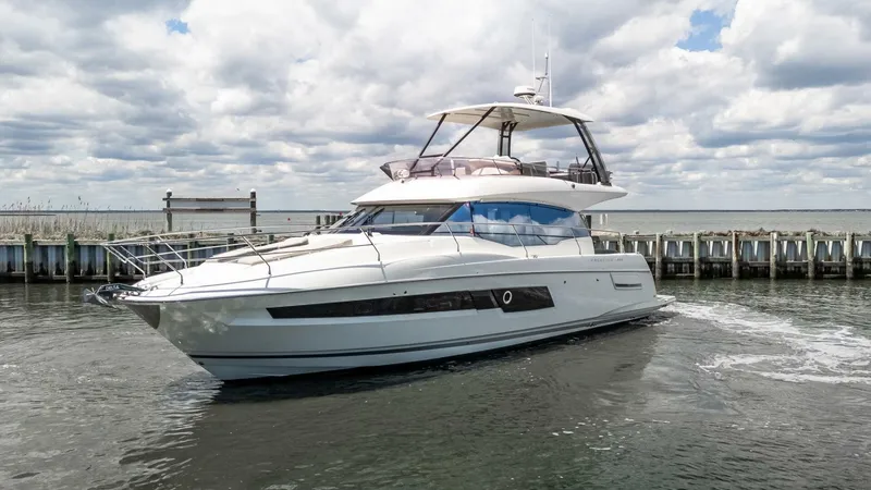 Slide: The Image of Prestige 460 Fly 2022 - 5301497