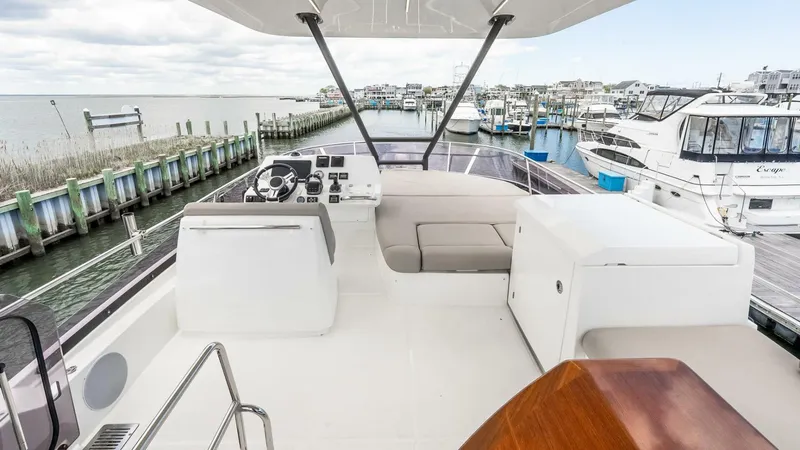 Slide: The Image of Prestige 460 Fly 2022 - 5301481