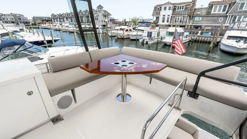 Slide: The Image of Prestige 460 Fly 2022 - 5301482