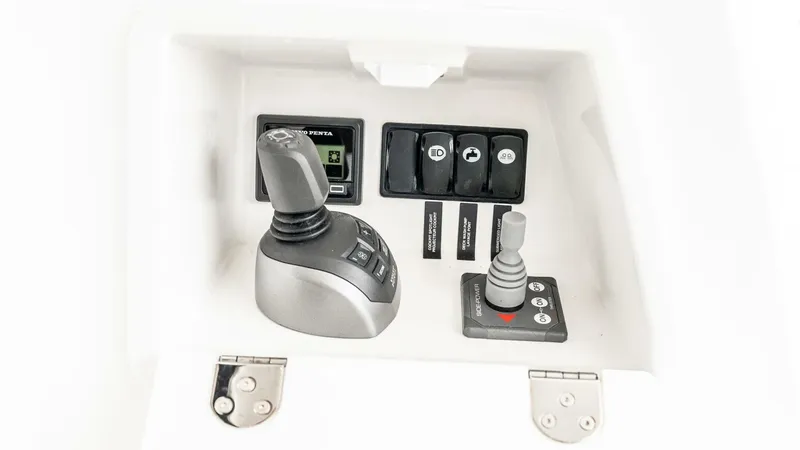 Slide: The Image of Prestige 460 Fly 2022 - 5301470