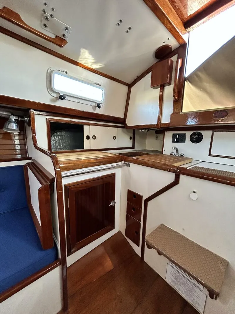 Slide: The Image of Morris Morris 28 1990 - 5301921