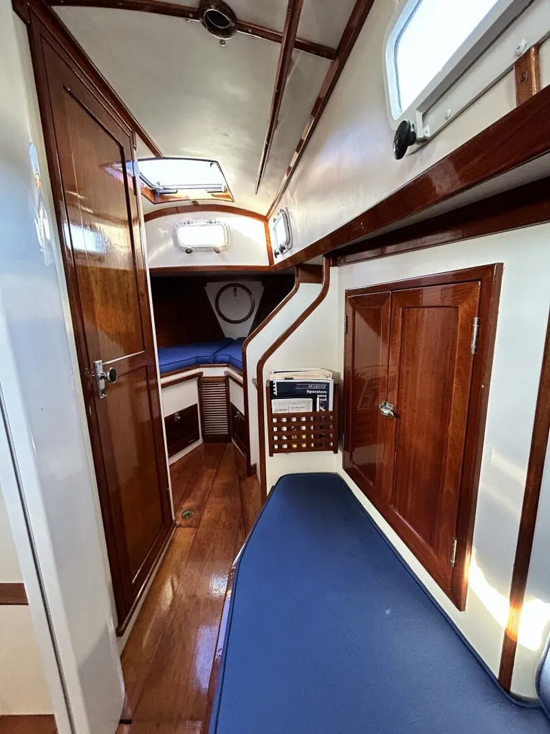 Slide: The Image of Morris Morris 28 1990 - 5301900