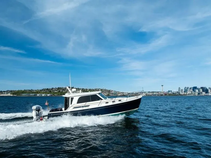 Slide: The Image of Back Cove Back Cove 370 2013 - 5302328