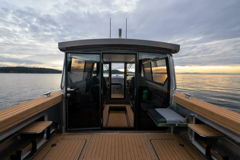 Slide: The Image of Brown Ultra Deck - 5303756