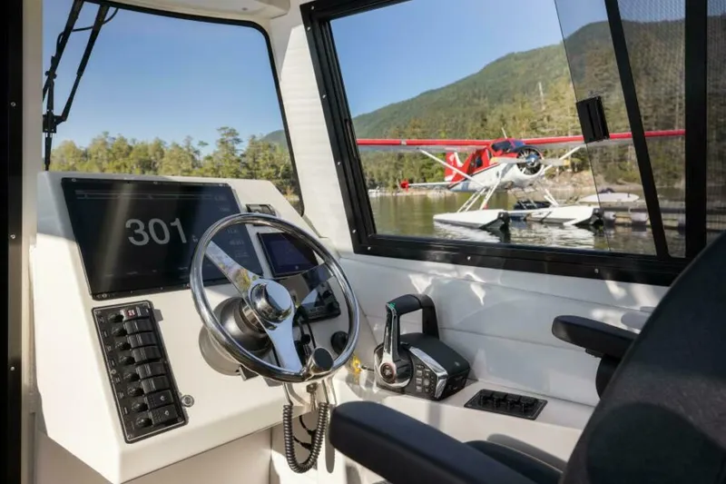 Slide: The Image of Jasper Marine Defender 22 - Open Bow 2026 - 5303779