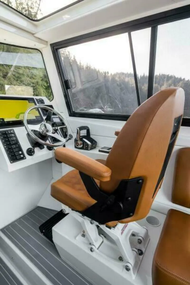 Slide: The Image of Jasper Marine Defender 22 - Open Bow 2026 - 5303822