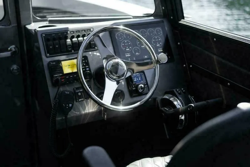 Slide: The Image of Jasper Marine Defender 22 - Open Bow 2026 - 5303903