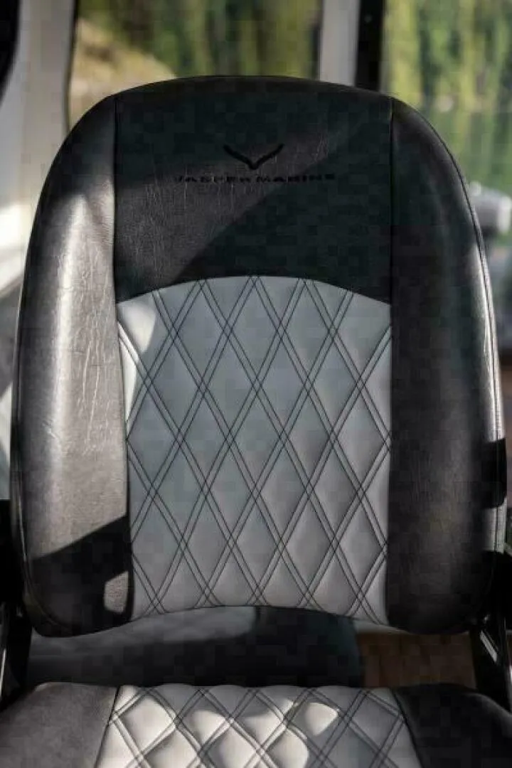 Slide: The Image of Jasper Marine Defender 22 - Open Bow 2026 - 5303992