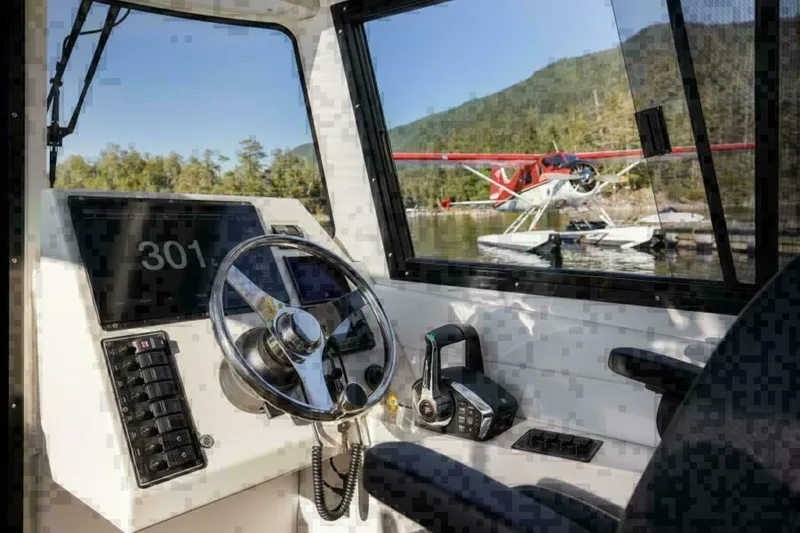 Slide: The Image of Jasper Marine Defender 22 - Open Bow 2026 - 5304436