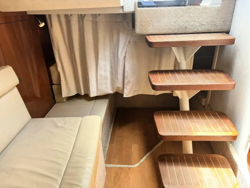 Slide: The Image of Sea Ray 350 Sundancer 2011 - 5304570