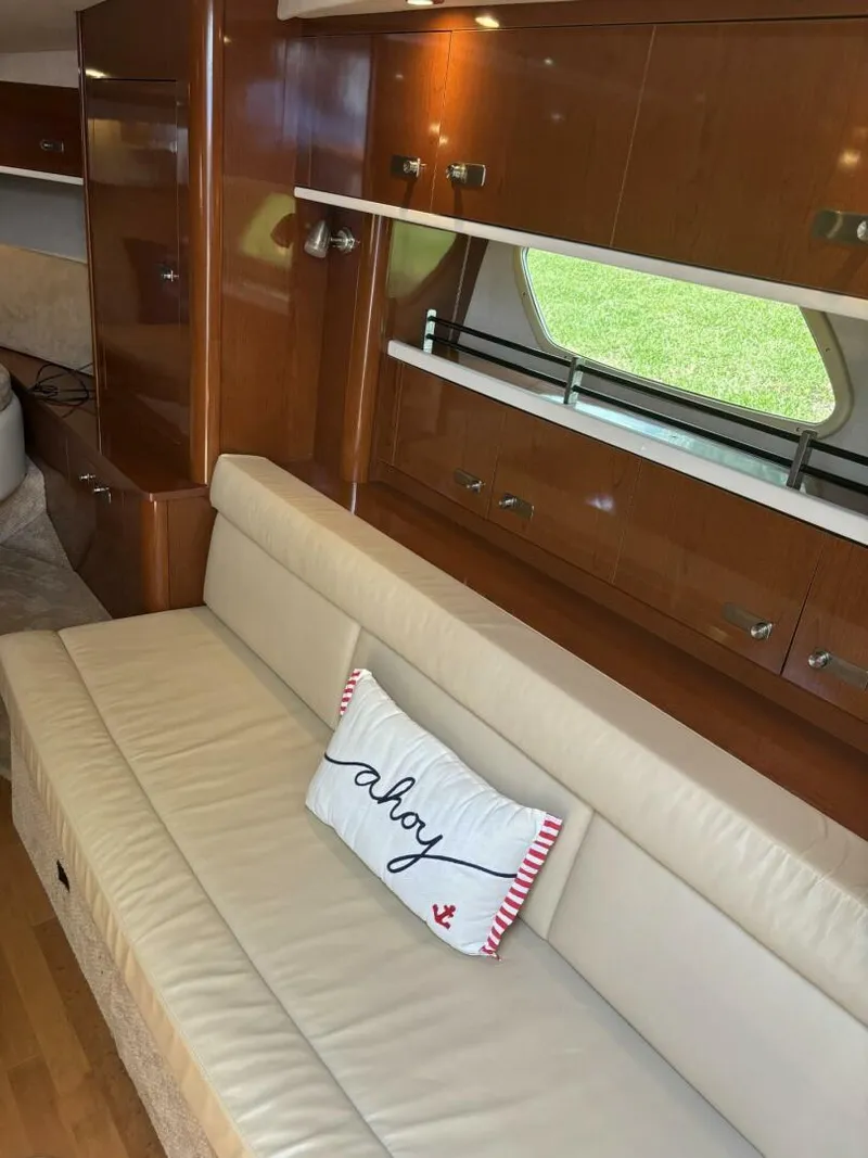 Slide: The Image of Sea Ray 350 Sundancer 2011 - 5304650