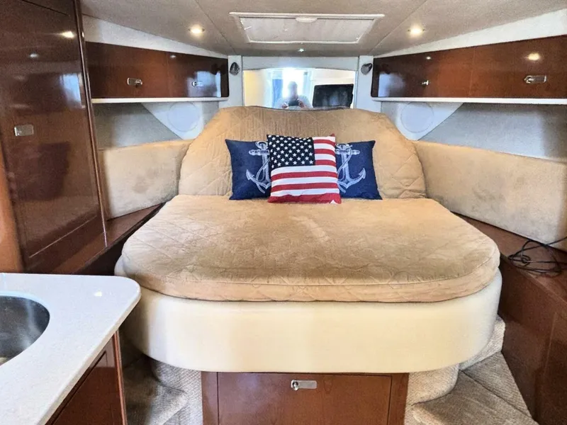 Slide: The Image of Sea Ray 350 Sundancer 2011 - 5304578