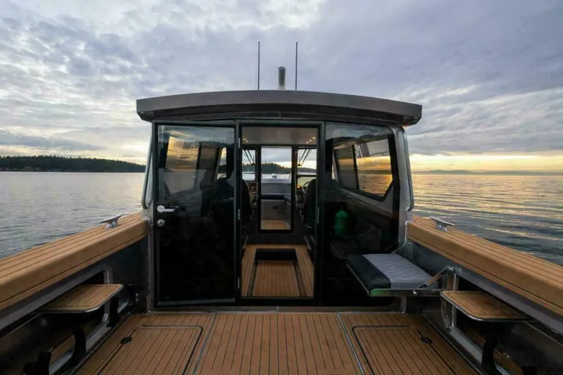 Slide: The Image of Brown Ultra Deck - 5304824