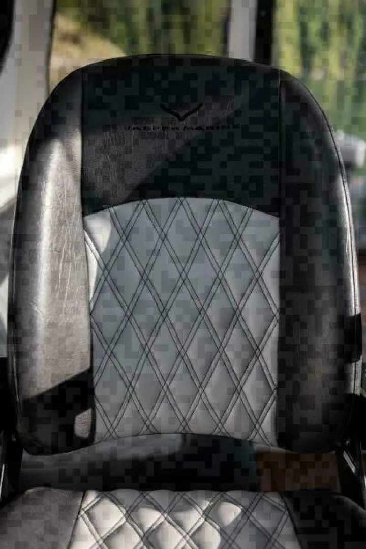 Slide: The Image of Jasper Marine Defender 22 - Storm Bow 2026 - 5305301