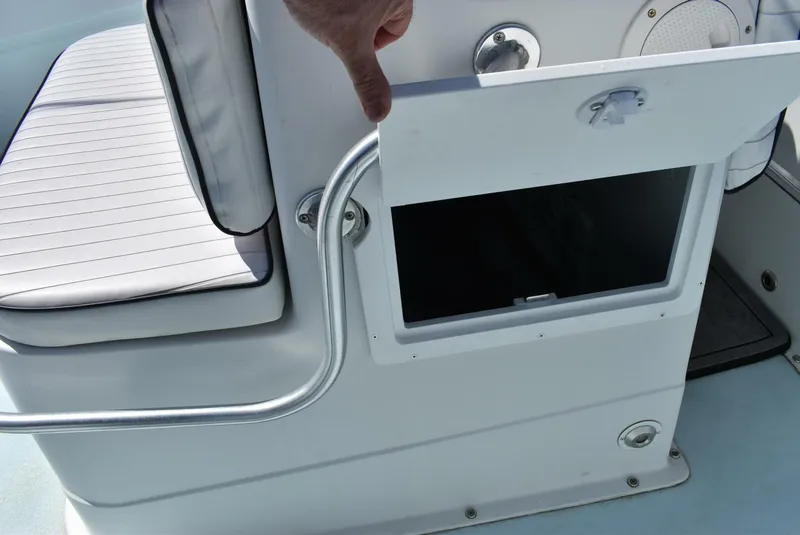 Slide: The Image of Cape Horn 27 CC 1996 - 5306226