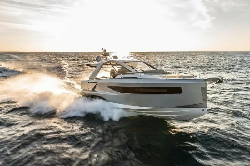 Slide: The Image of Jeanneau DB/37 IB 2025 - 5306228