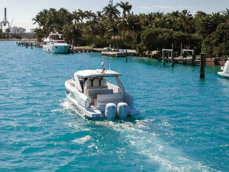 Slide: The Image of Jeanneau DB/37 OB 2025 - 5306301