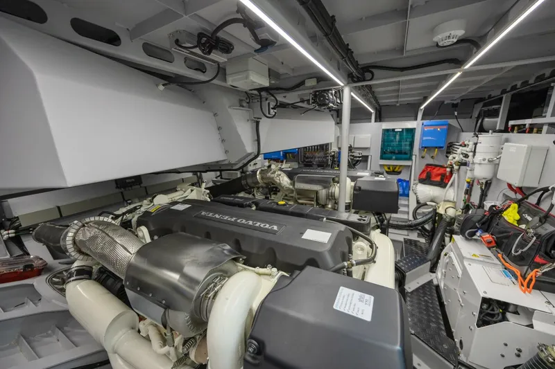 Slide: The Image of Vanquish Yachts VQ58 2023 - 5377862