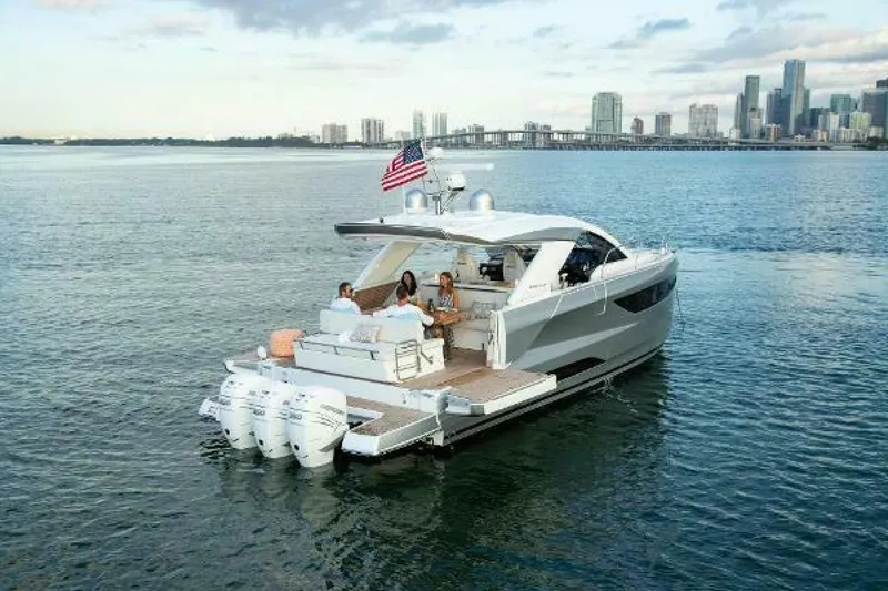 Slide: The Image of Jeanneau DB/43 OB 2025 - 5306560