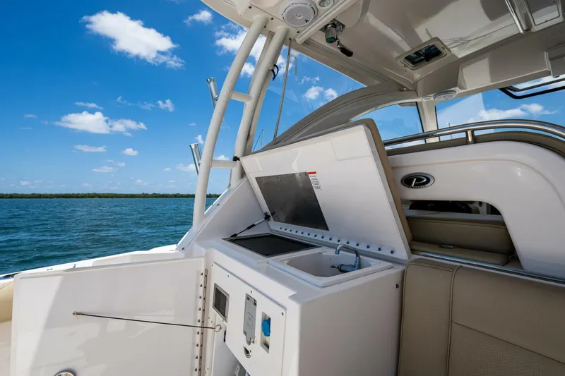 Slide: The Image of Pursuit 325 OS 2017 - 5306682