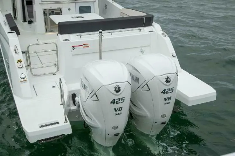 Slide: The Image of Jeanneau Leader 10.5 CC 2025 - 5306660