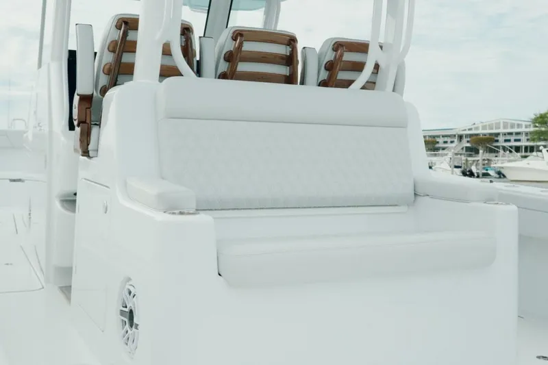 Slide: The Image of Costa Custom 34 sv 2025 - 5306878