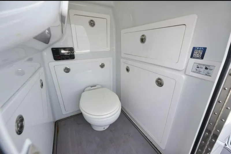 Slide: The Image of Costa Custom 264 hc 2026 - 5307000