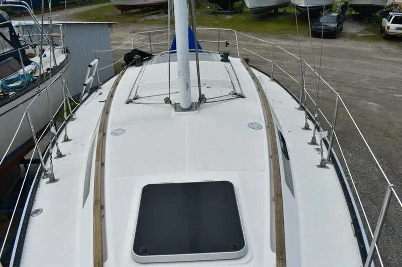 Slide: The Image of Looking Aft - 5307084