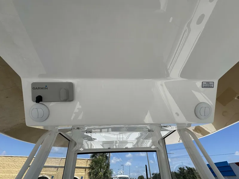 Slide: The Image of Regulator Marine 35cc 2025 - 5326327