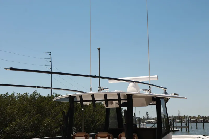 Slide: The Image of Regulator Marine 35cc 2025 - 5307346