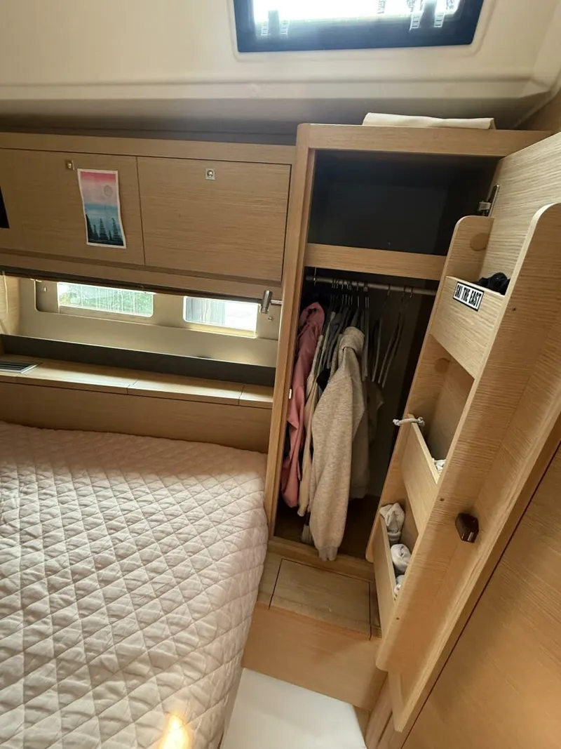 Slide: The Image of Dufour 530 Ocean Version 2022 - 5523019