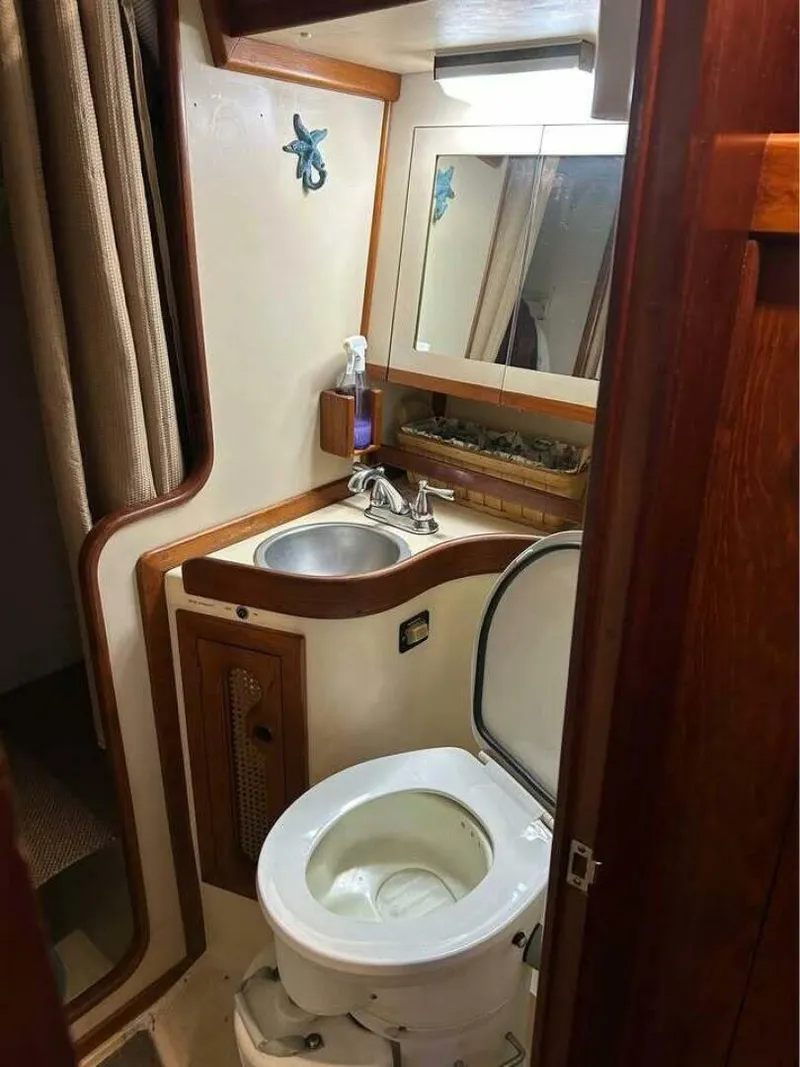 Slide: The Image of Endeavour 42 CC 1986 - 5310591