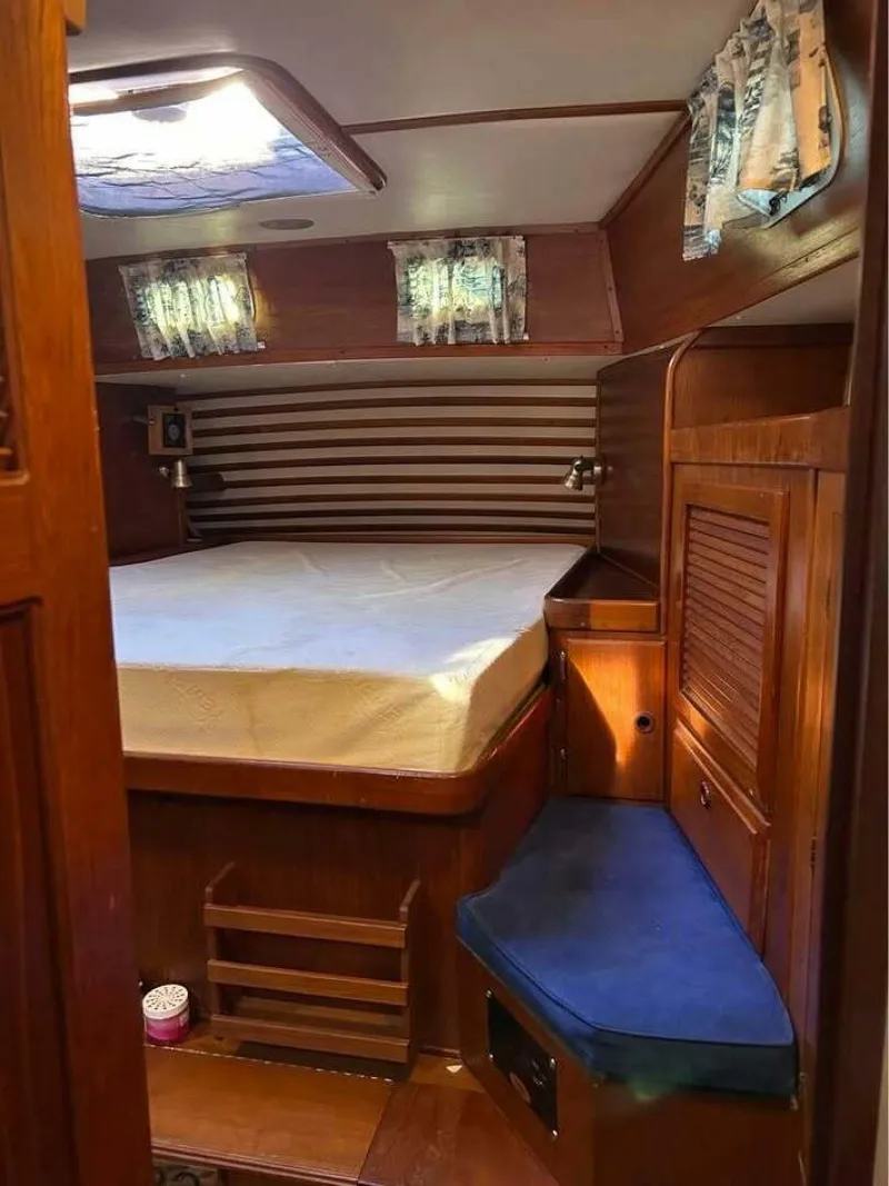 Slide: The Image of Endeavour 42 CC 1986 - 5310594