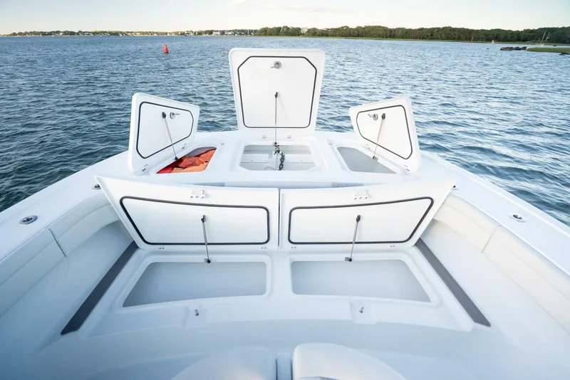 Slide: The Image of Costa Custom 34sv 2026 - 5601615