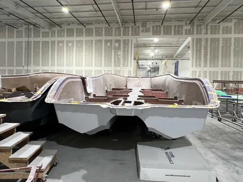 Slide: The Image of Costa Custom 34sv 2026 - 5322853