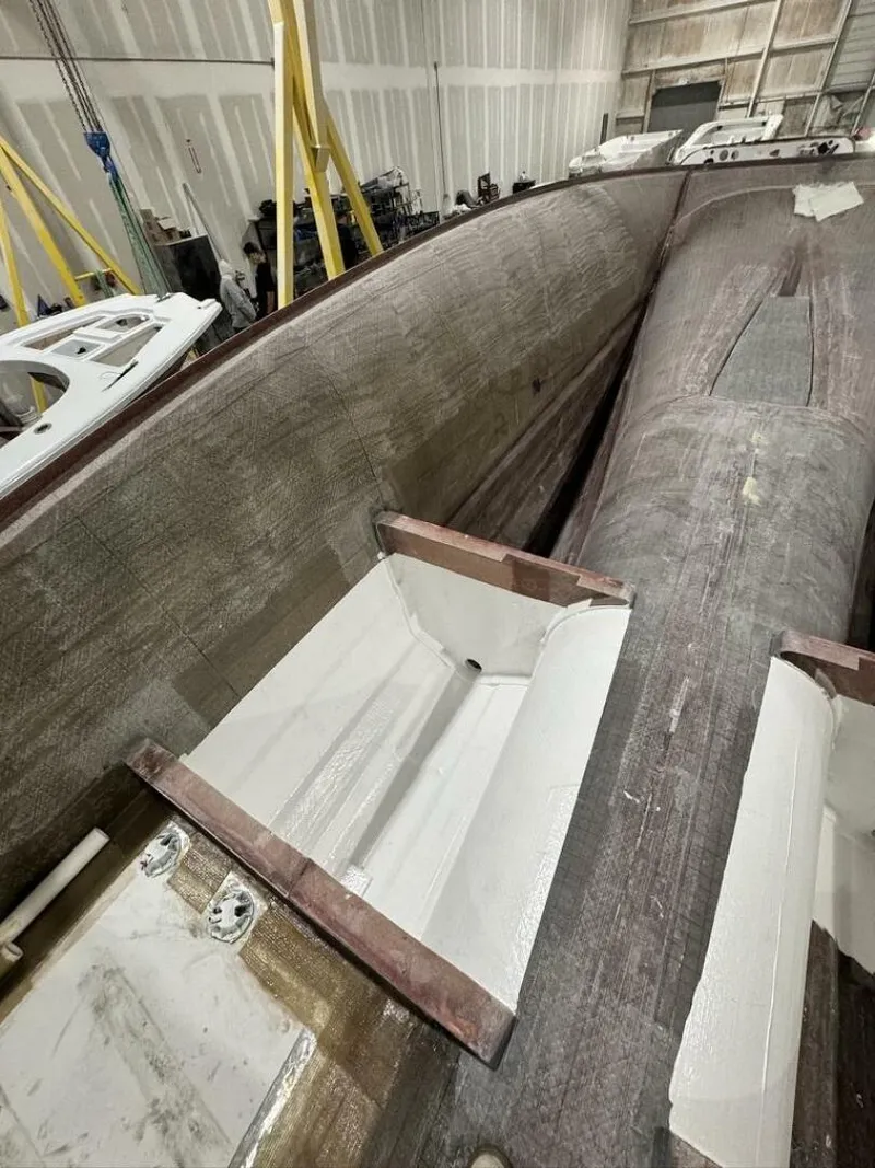 Slide: The Image of Costa Custom 34sv 2026 - 5322859